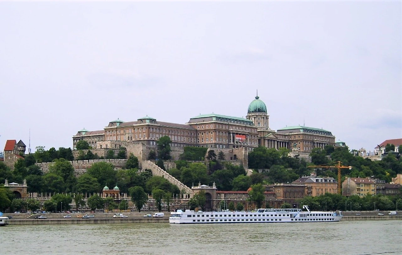 Buda castle (2).JPG