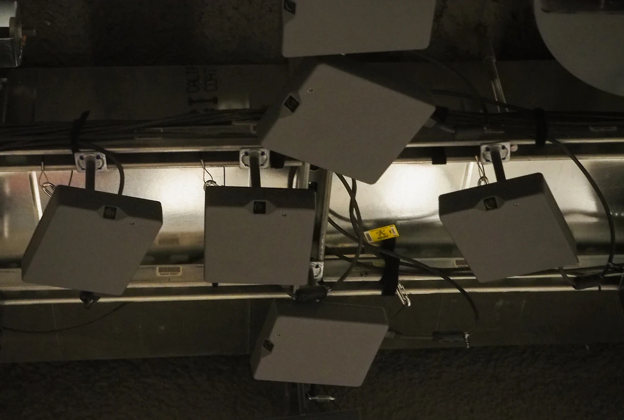 tc_amazon_go-1180026.jpg?w=1500&crop=1