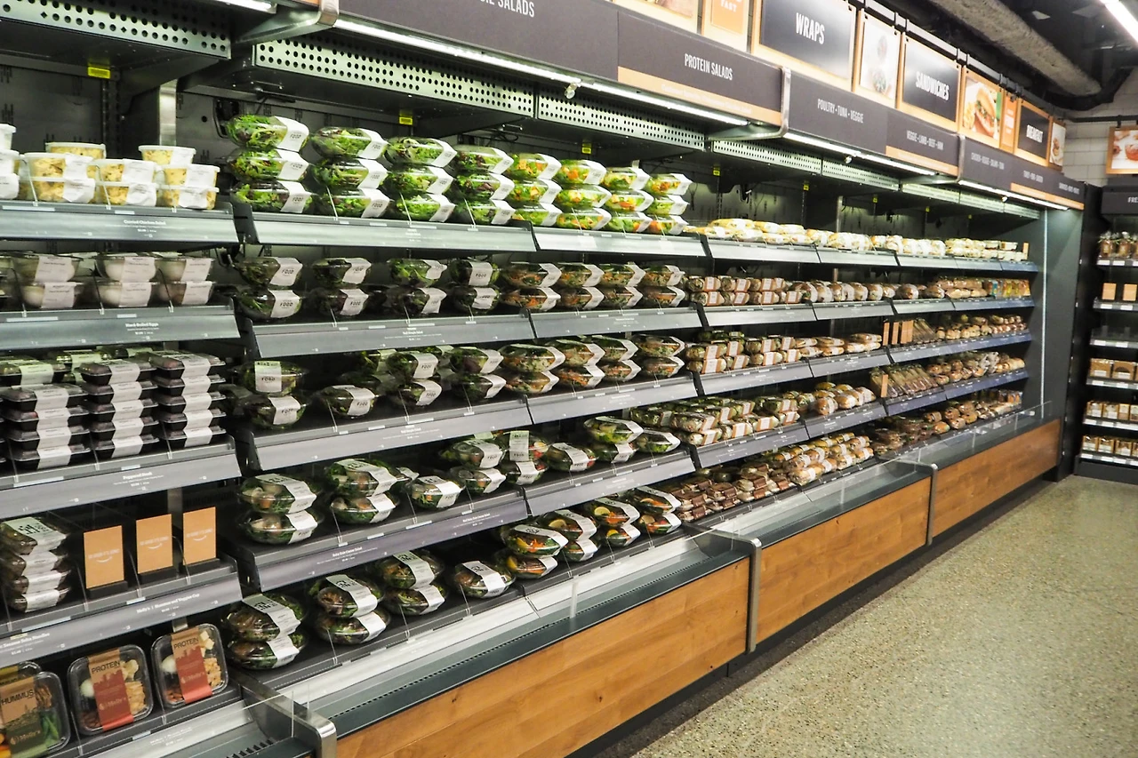 tc_amazon_go-1180013.jpg?w=1500&crop=1