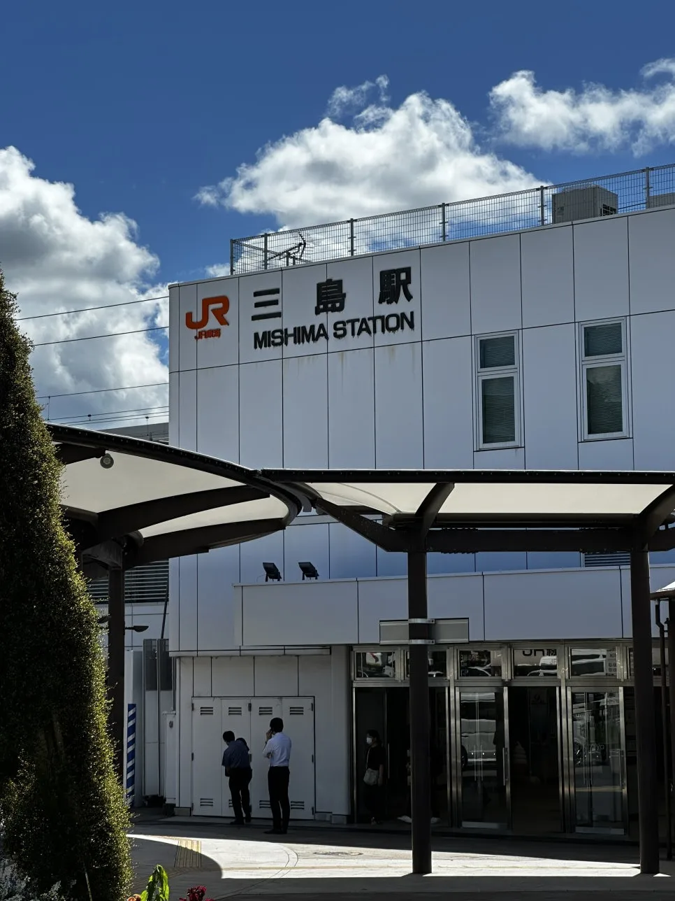 IMG_3711.JPG?type=w966