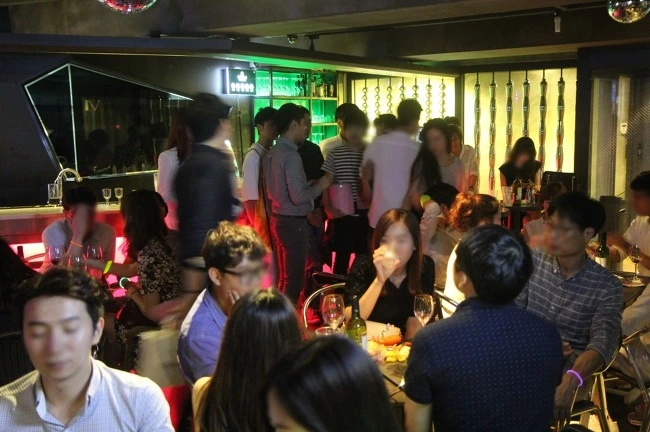 272B404B569F4B9A1447C9