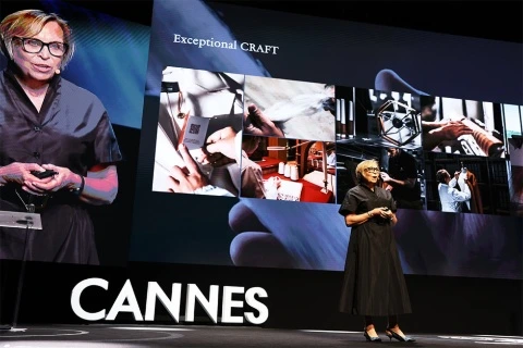 00.jpg?__scale=w:480,h:320&_sh=0580b6050e