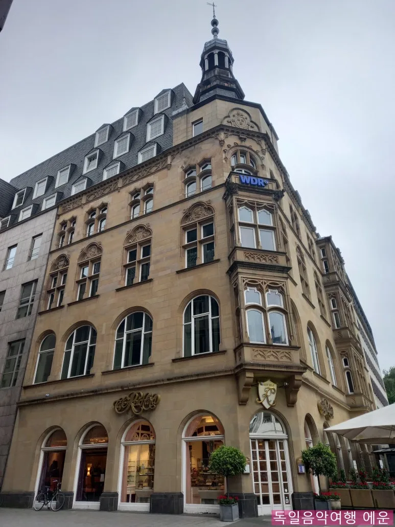 SE-e086482f-1d5f-400b-8bfb-9329a171c8e2.jpg?type=w773