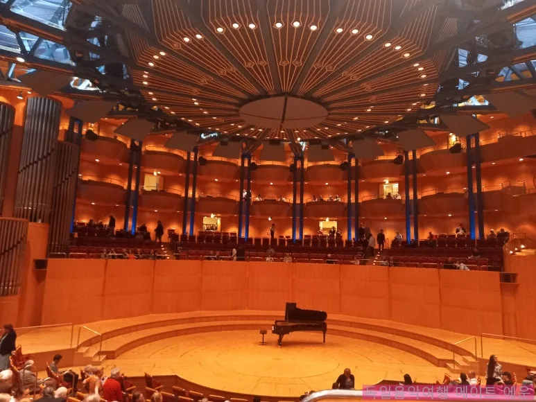 SE-a8864a4e-a653-4d87-b3d8-a36591c0b38b.jpg?type=w773