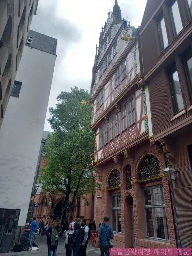 SE-eed4407e-b321-40ef-8dbb-0aa34da630eb.jpg?type=w386