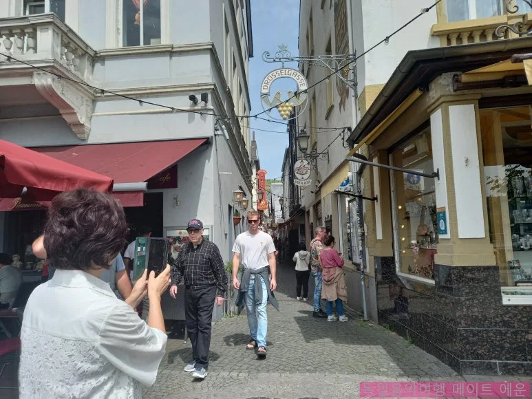 SE-d79c131e-5ea4-4e0d-951b-049b58a41326.jpg?type=w773