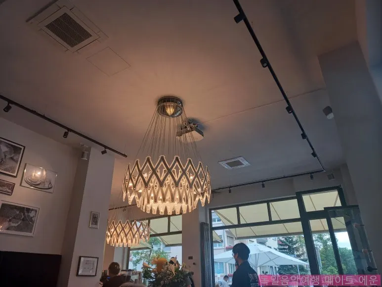 SE-2c35f16a-ee34-48cb-b967-0d1dae916d4a.jpg?type=w773