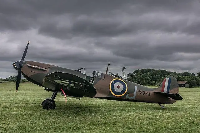 27BF0F3359780056235E58