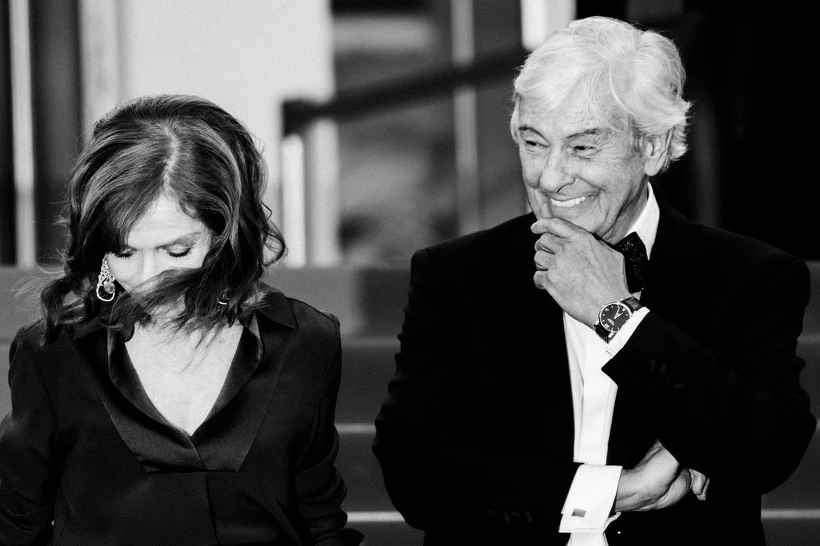 272A0F4D5950C301330C86