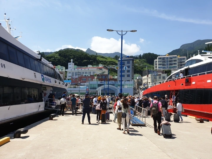 87200a8126a855ba6c72799afecb90a3aef74257