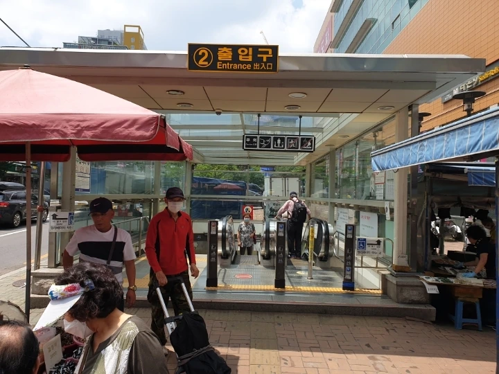 c1250a884dccd27ff1890054d4a8debb4f830471