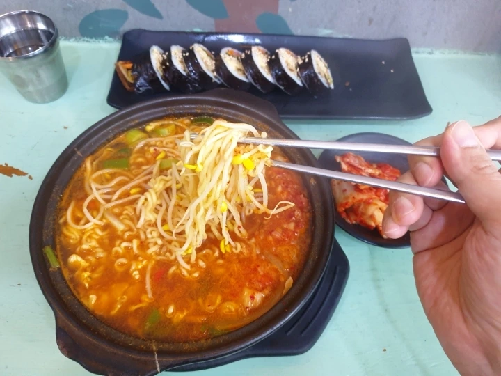 dc896a09f9e268730ea5038b36ad1f0778473586