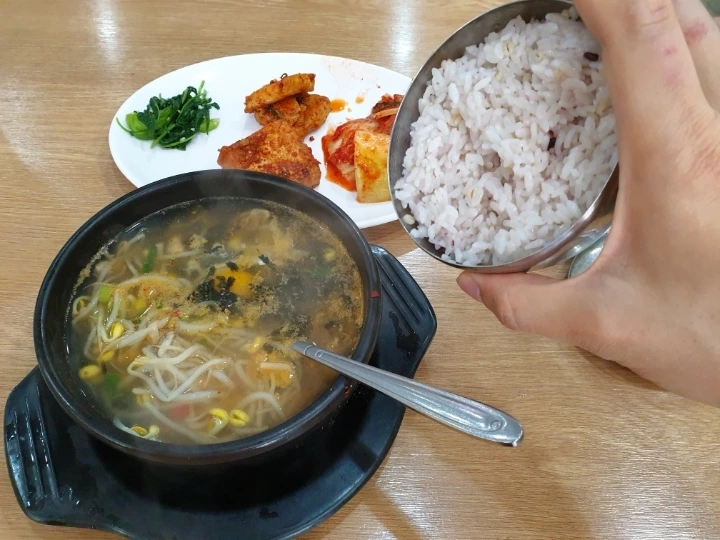 a576ead56cc1d66eb13ae8b20b4605e2264a7525