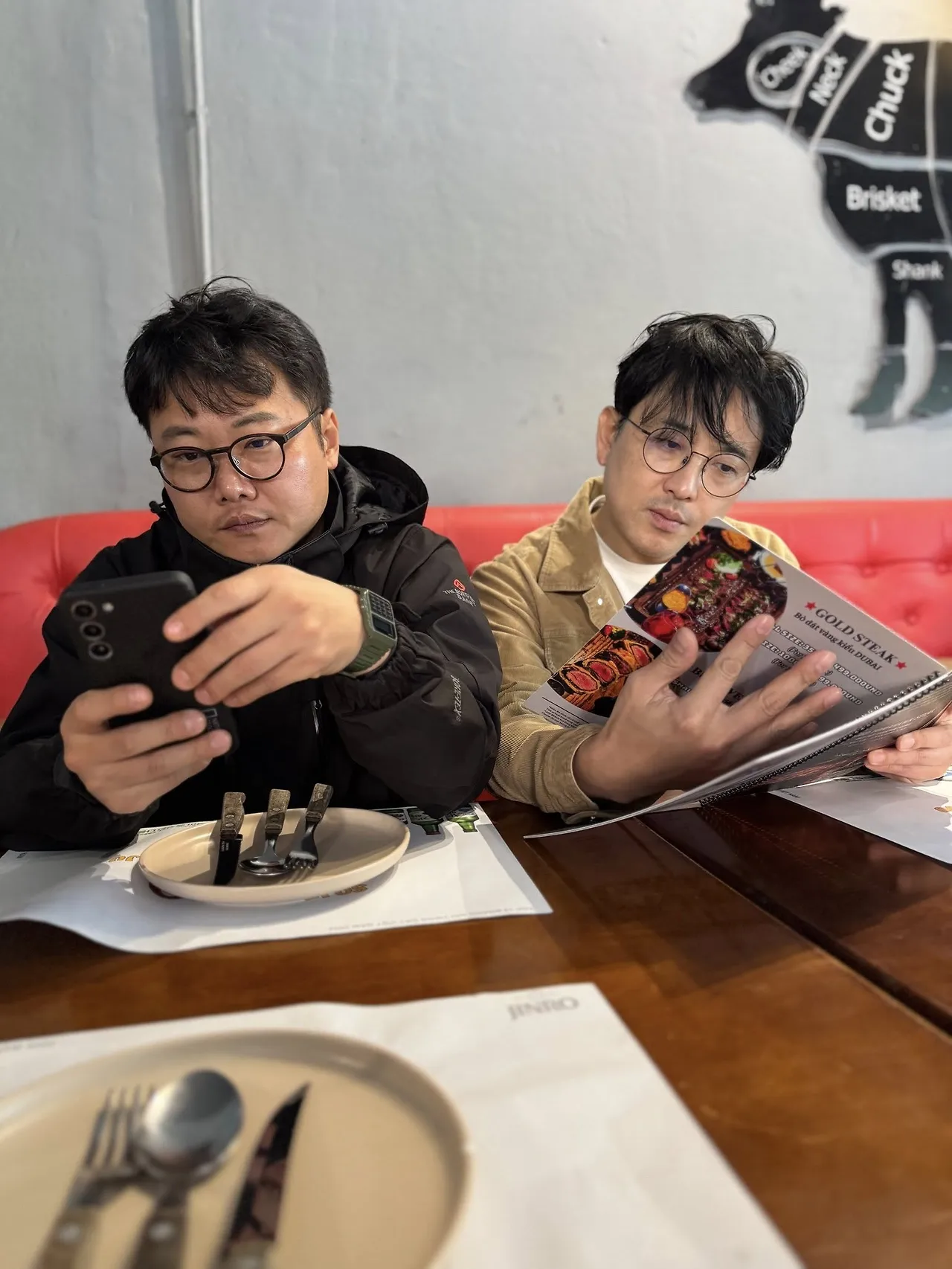 592100279_25466992139601529_5152318481216997237_n.jpg?stp=cp6_dst-jpegr_tt6&_nc_cat=100&ccb=1-7&_nc_sid=833d8c&_nc_ohc=blIlD9kgK6EQ7kNvwG1tBSM&_nc_oc=Adn7A3g14j01CjBzG_qj67MRLxUiz3LFpGHud0aQ92nmMhUeKYoHhvxm_JX4lZrE6rU&_nc_zt=23&se=-1&_nc_ht=scontent-ssn1-1.xx&_nc_gid=fr_ztKeGhiPB1feS3TRrEg&oh=00_AfkABX4p87v-xFIdLFodSXW5Q3FkEYBt7j0RZclC0T1GJA&oe=6937C35E