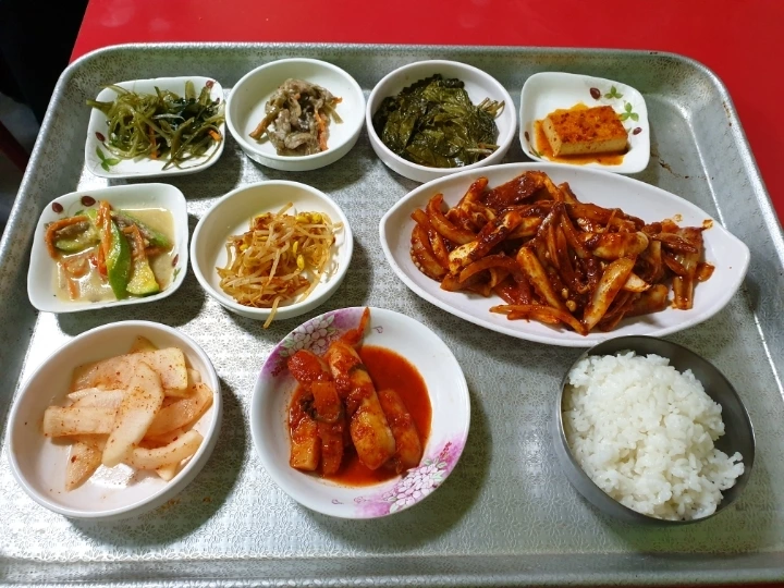 a66cf6dbcf176a8e2eb3e8975a51b4308ae17a36