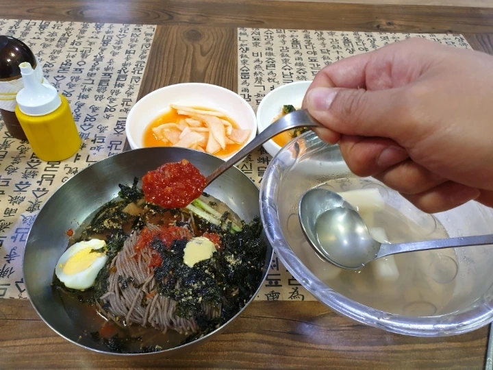 ccc85ab660404eee0ac2fe4e88f5857a2ddd154e