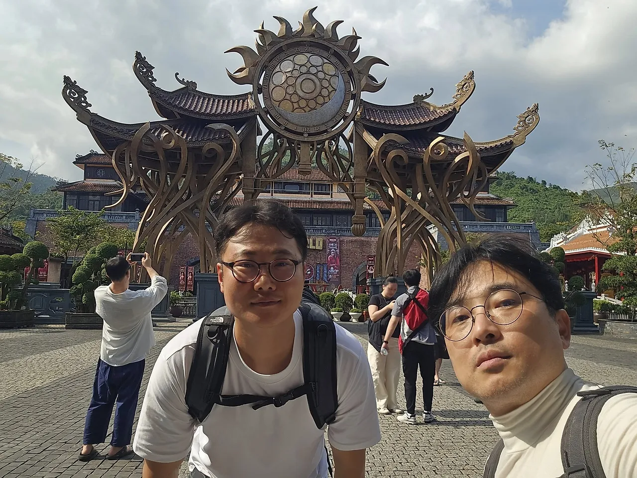 589189952_25465030536464356_1165025993820235492_n.jpg?stp=cp6_dst-jpegr_tt6&_nc_cat=111&ccb=1-7&_nc_sid=833d8c&_nc_ohc=BvzfUUt6pk8Q7kNvwF0K861&_nc_oc=AdmfmObWcjkg7kL9uCYBvxaA-BeWcTeKRxuHn2s8HuvqYguVvTStjak10C222WJRvH8&_nc_zt=23&se=-1&_nc_ht=scontent-ssn1-1.xx&_nc_gid=zXgXW5wYHA8CghJfarsmnw&oh=00_AfnKlHDS-e2unY98ce75Knts3rd6szeChRz23WUu3XBl8Q&oe=6937DD49