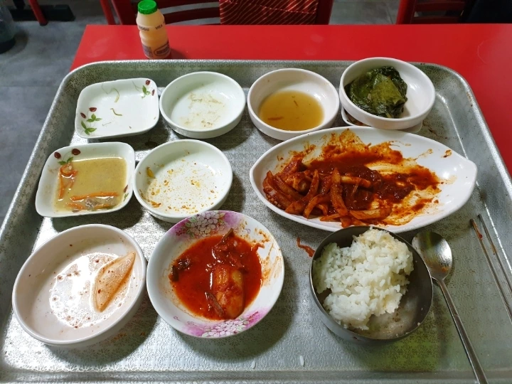 4b16df4128153a83c7c098fd25d01d1d8426a103