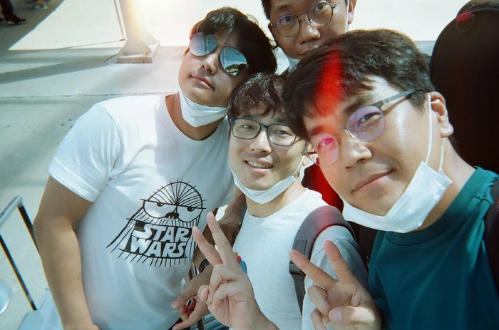 9994474B5F4DFB44238450