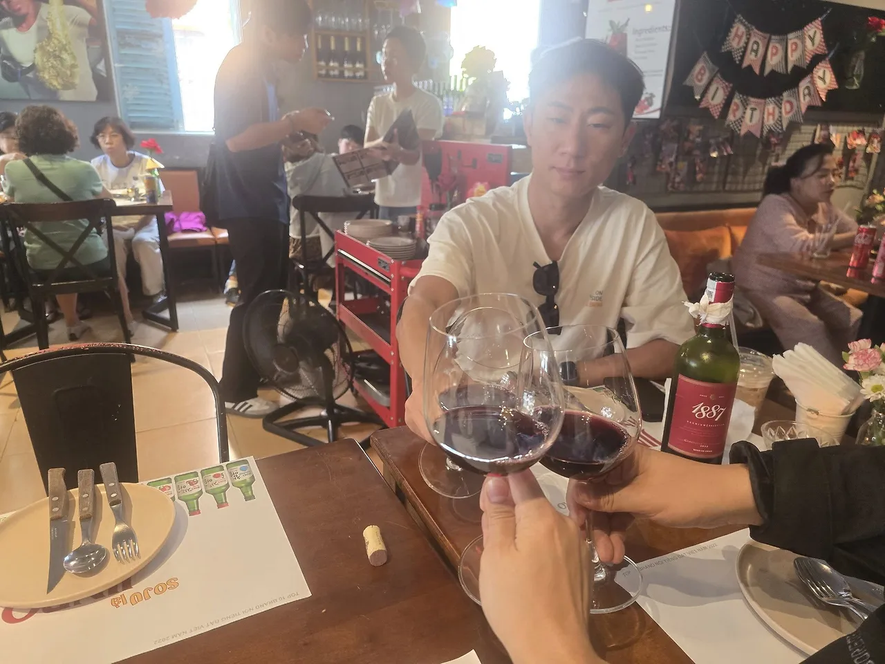 588857344_25466997592934317_3501293892582280889_n.jpg?stp=cp6_dst-jpegr_tt6&_nc_cat=100&ccb=1-7&_nc_sid=833d8c&_nc_ohc=osA3miXOT1MQ7kNvwF5P9gN&_nc_oc=AdmGUPTZ5o-LzwTTqUaHN5MGaHBRhMLN0nSZBN5IgI0GEccZMJD03AAYk_LKpWc2npw&_nc_zt=23&se=-1&_nc_ht=scontent-ssn1-1.xx&_nc_gid=D1lepwp0_yL3fLKUeTpnhg&oh=00_Afkh0TYxgN-VKGC0_EhoftQK2MIch7CuOLx7Vm8l07YzzQ&oe=6937B767