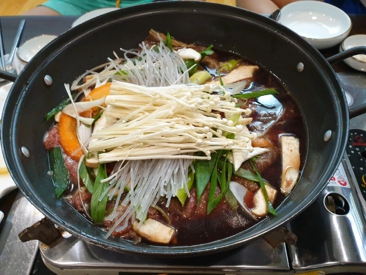 ba1ceb5023693798902f65bd1b5e084a92923f67