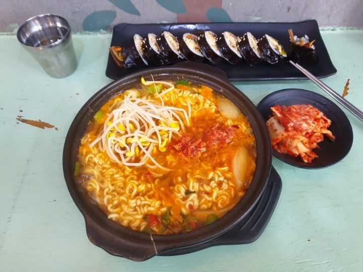 e800991f765cd219de552592e5e1e27ef5885253