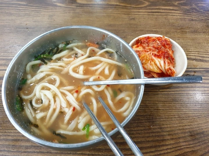 1725978932ee04b5df1bd9aec156afe57b7f75a6