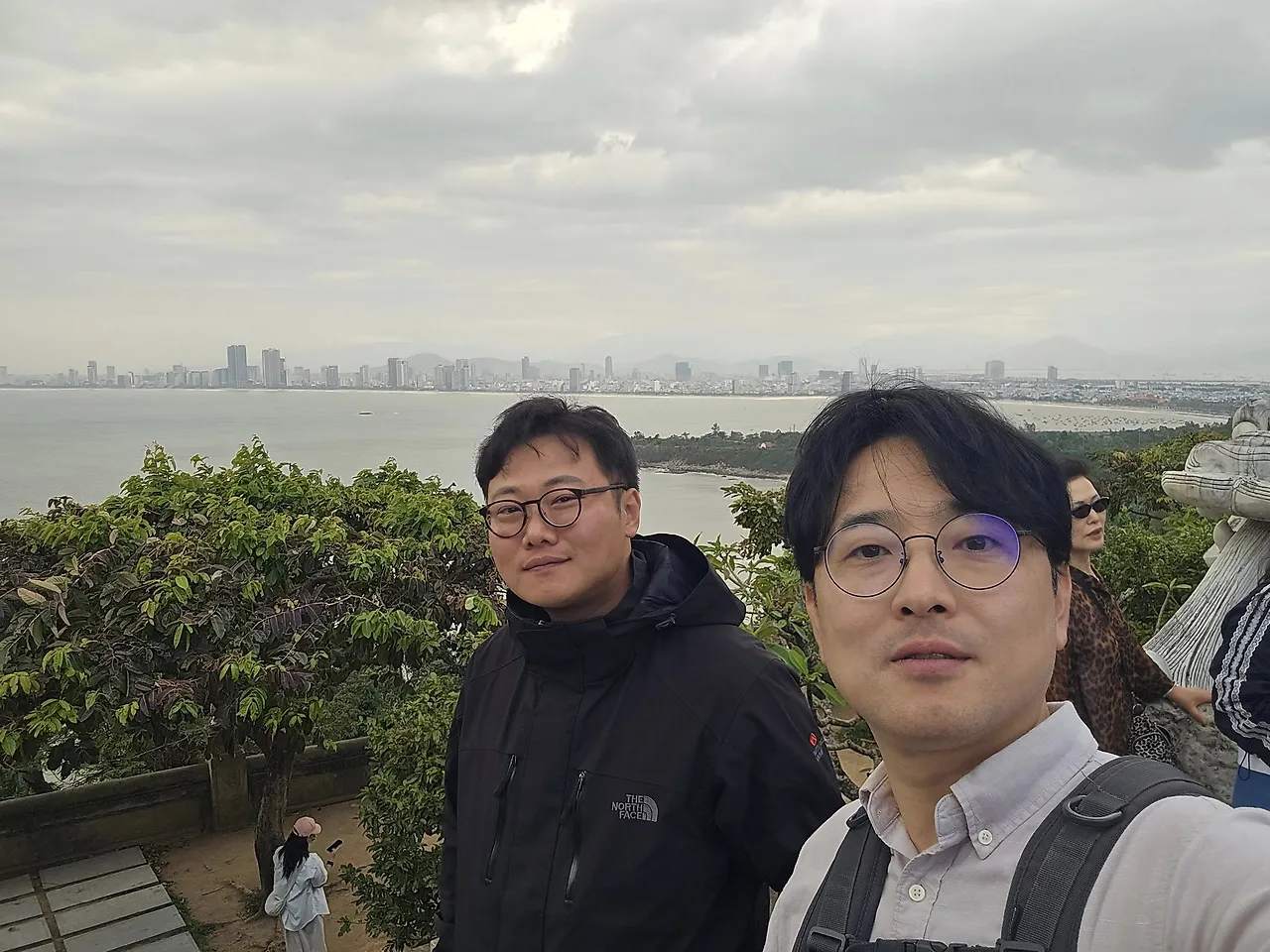 591737142_25484236444543765_7701415156584737336_n.jpg?stp=cp6_dst-jpegr_tt6&_nc_cat=105&ccb=1-7&_nc_sid=833d8c&_nc_ohc=Y1XgXkyG3z0Q7kNvwGQOozT&_nc_oc=AdmtTAI8nqBOtczJhzt19XkAPUsZA7cdPUGpAkukWNL-FckwJEngWjSTxyOIM1FX7tM&_nc_zt=23&se=-1&_nc_ht=scontent-ssn1-1.xx&_nc_gid=DYKc6le_WjOnq13l8STKTQ&oh=00_AfkoNSTGeN1VxtPPdy-isQ19zFvpeJPwBEwUg_Rub5ZrsA&oe=6937B8D9