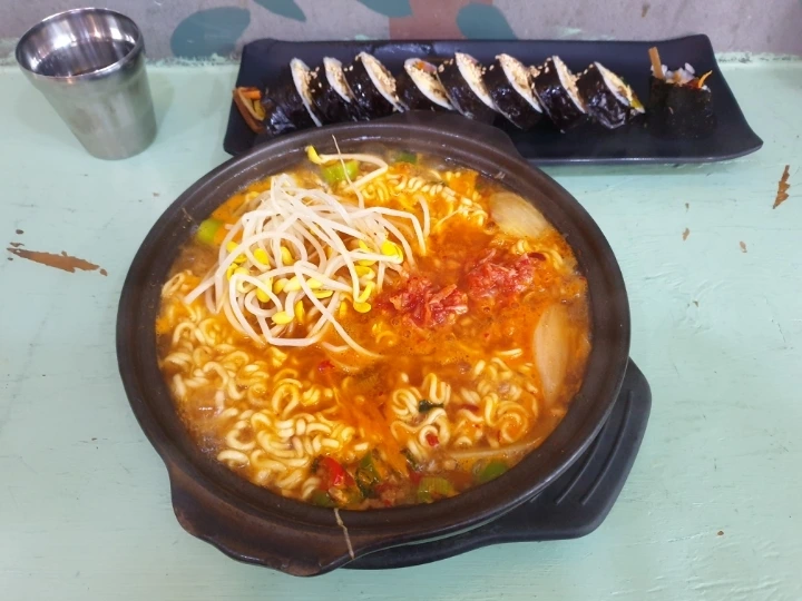 9ba769639a494ab70902ec3e282a808a9391e087