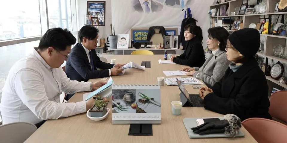 421830452_1646417745890935_1371664839611145437_n.jpg?stp=cp6_dst-jpg_s960x960&_nc_cat=107&ccb=1-7&_nc_sid=dd5e9f&_nc_ohc=Qho39uEJeUkAX9wv68x&_nc_ht=scontent-ssn1-1.xx&oh=00_AfCULJpoBvOqJoongA2Uh-UMSCXL2rKEPatTKKV7lwZs1A&oe=65DF0062