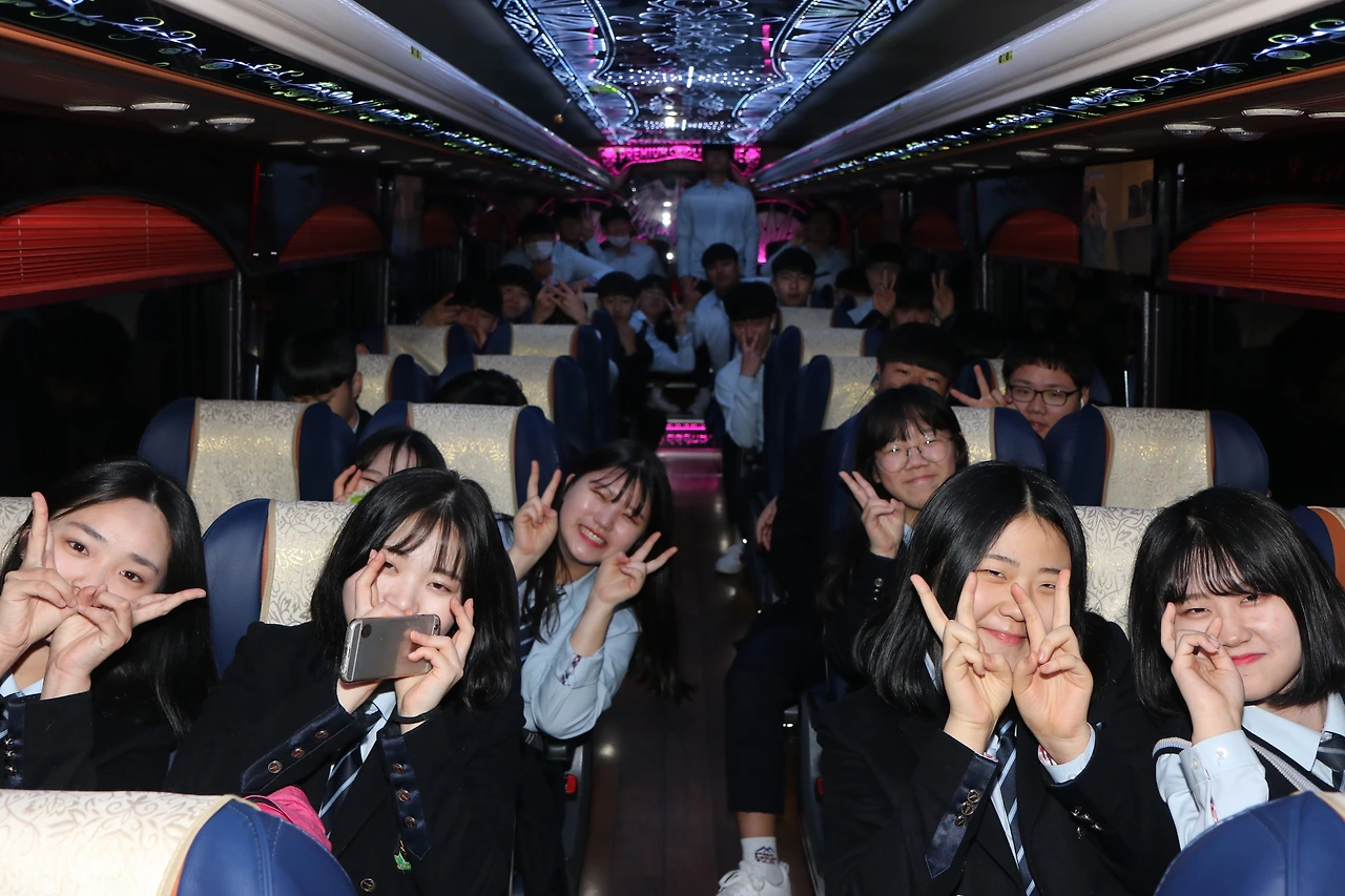 201804030406 강경고, 중국 청소년 글로벌 인해 해외연수 (2) - 중국으로 출발.JPG