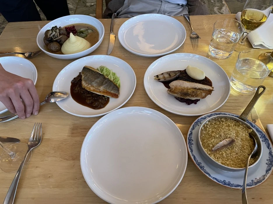 IMG_5837.JPG?type=w1