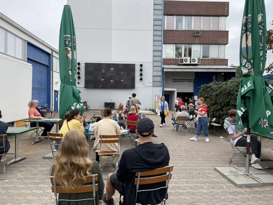 IMG_2393_2.jpg?type=w1