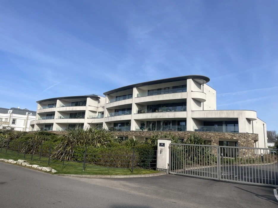 IMG_4166.JPG?type=w1