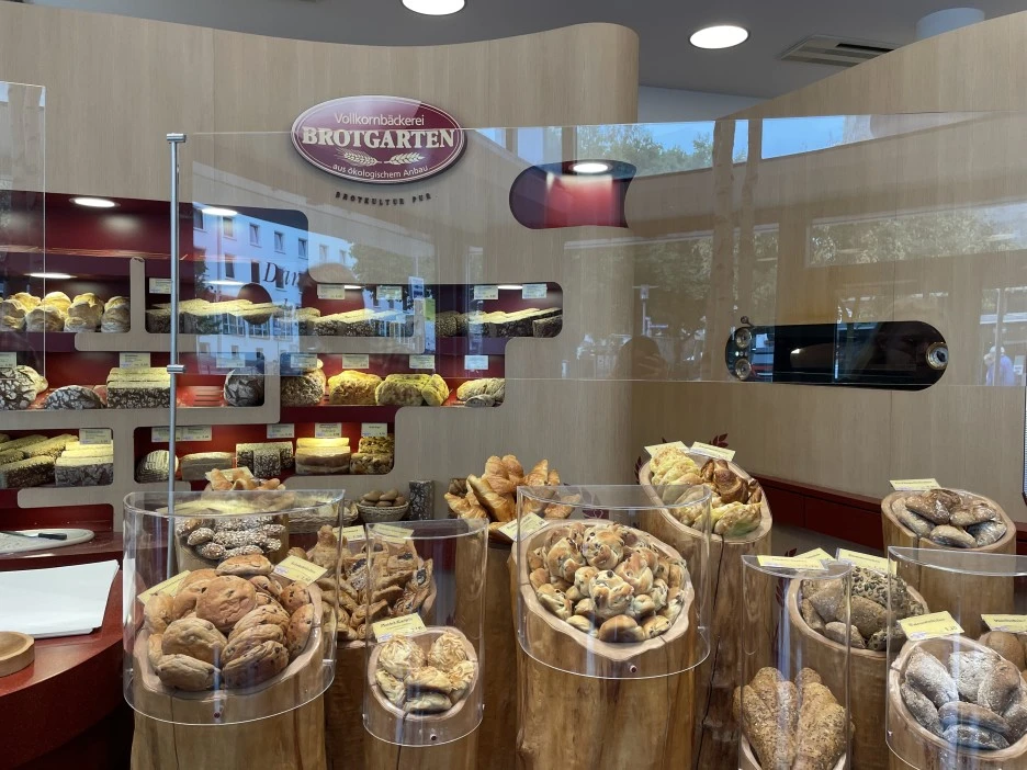 IMG_2313.jpg?type=w1