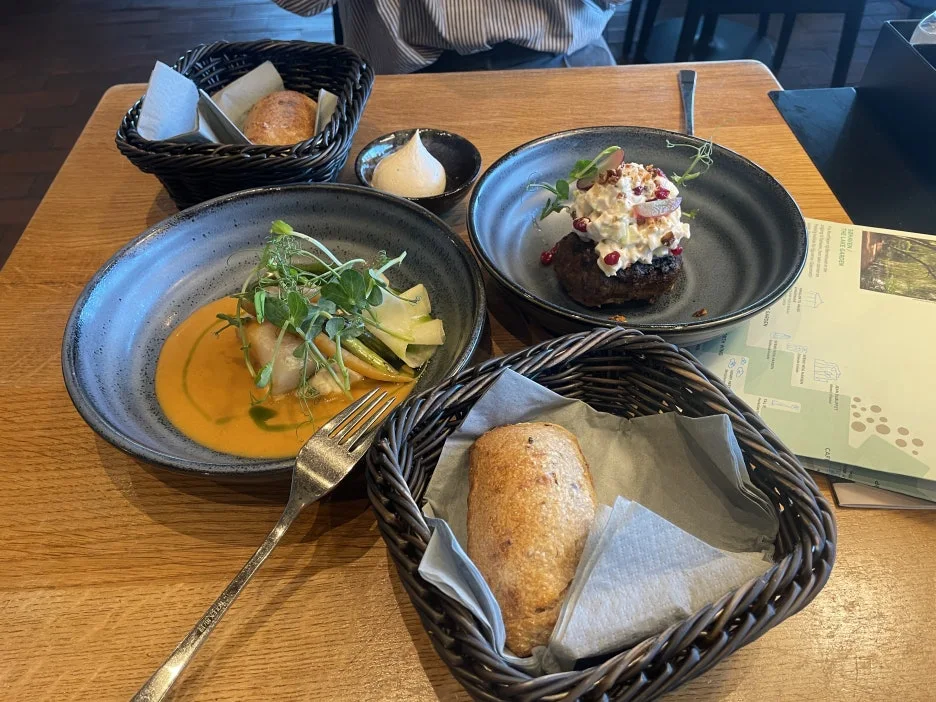 IMG_0990.JPG?type=w1