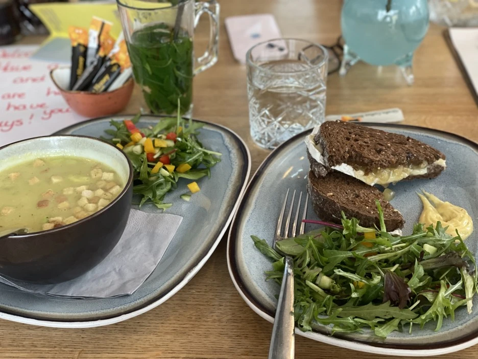 IMG_1757.jpg?type=w1