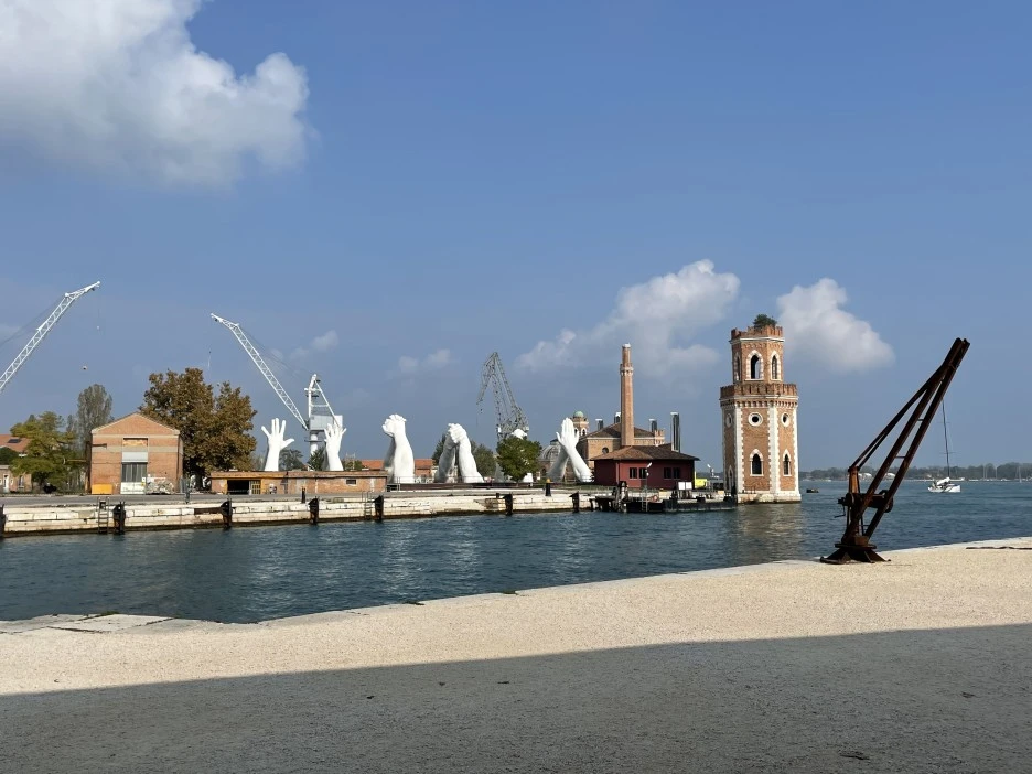 IMG_6736.jpg?type=w1