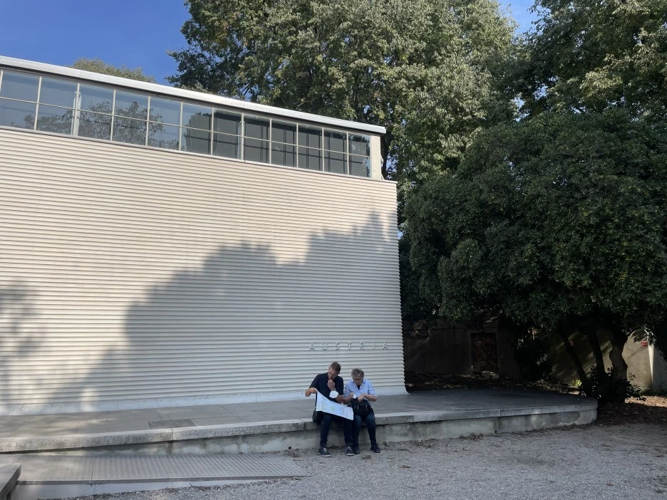 IMG_5447.jpg?type=w1