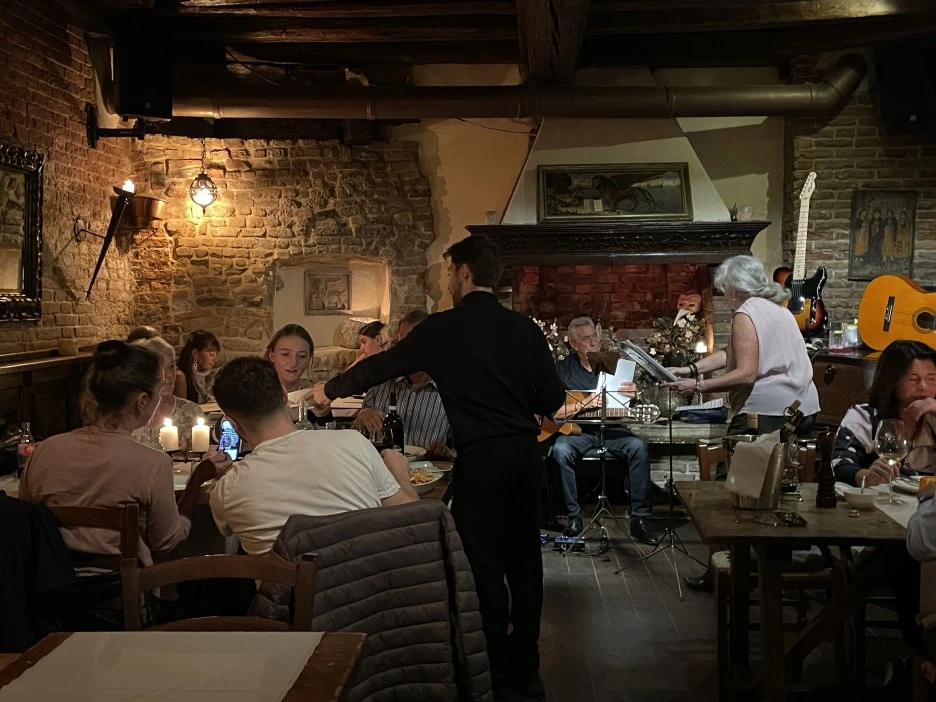 IMG_6917.jpg?type=w1