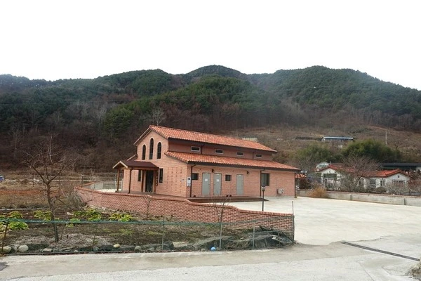 SE-129d3770-2bc1-4f4c-8379-88d04ecc64c2.jpg?type=w1600