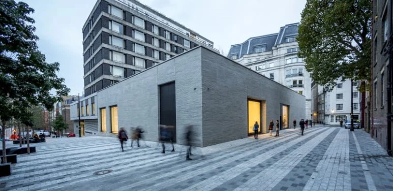 tatehindle-philip-vile-gagosian-gallery-mayfair.jpg?type=w773