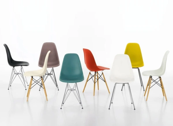 eames-plastic-group-side-chairs-various-bases-film-and-furniture-600435.jpeg