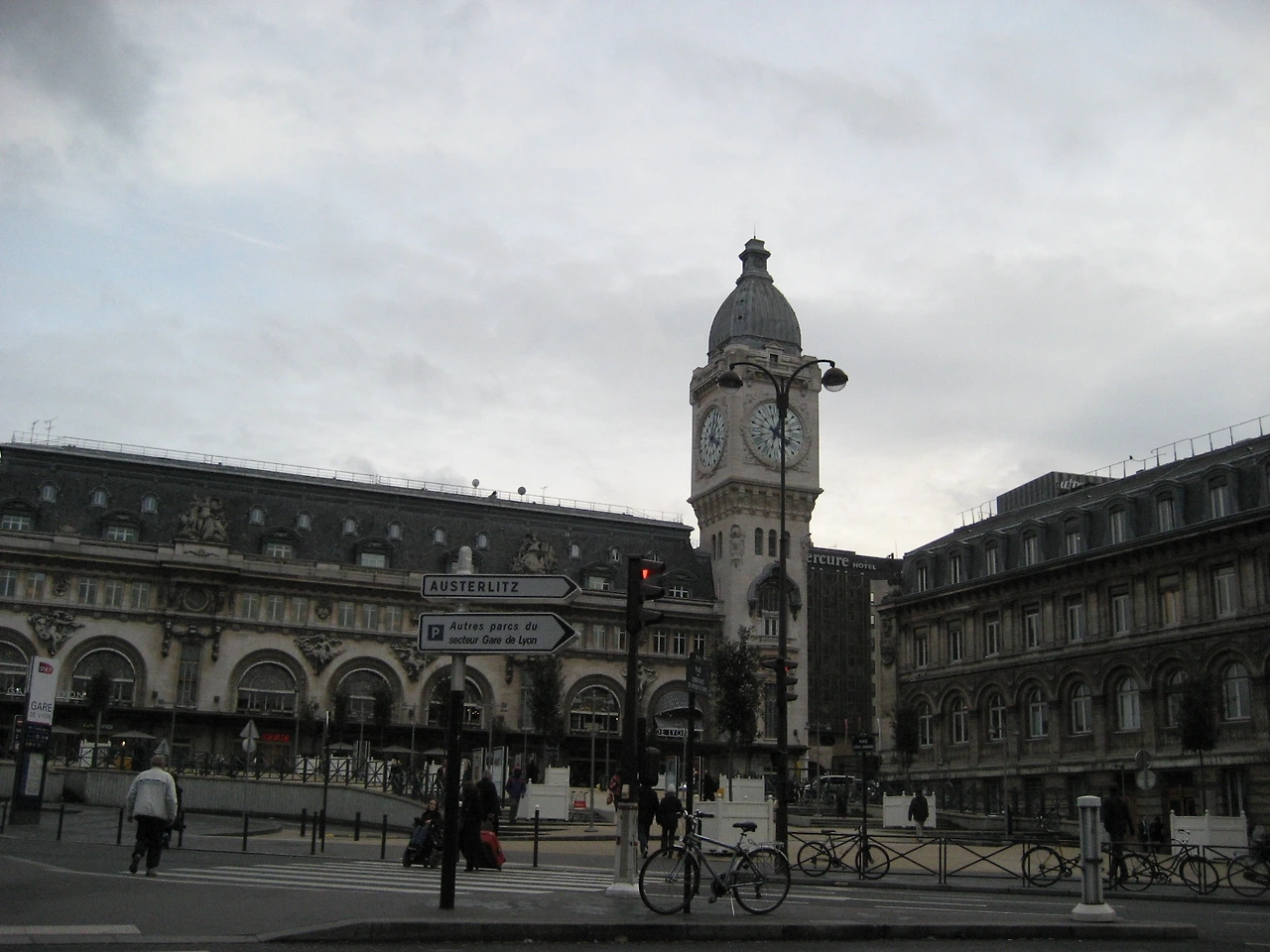 080110_009 파리 리옹역.JPG