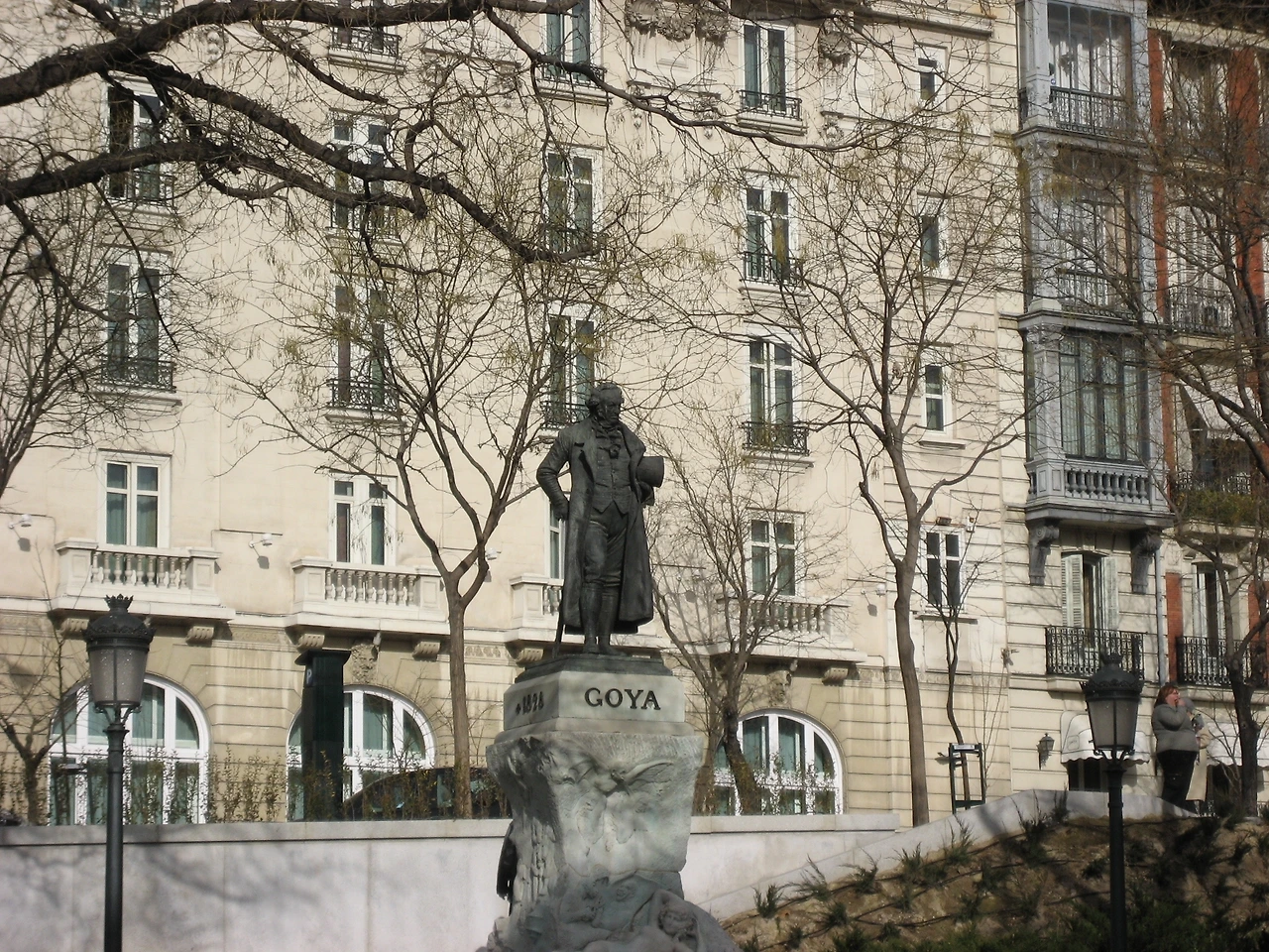 071226_614 고야 동상.JPG