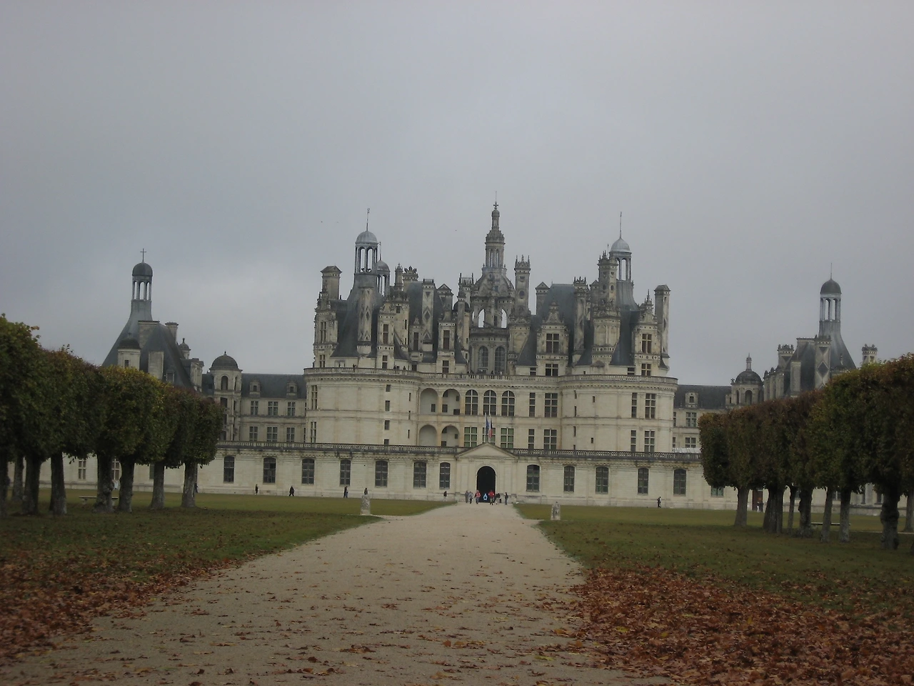 081028_057 만추속의 샹보르성.JPG