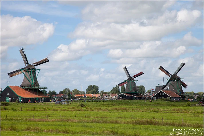 2250664A5287331E2B.jfif