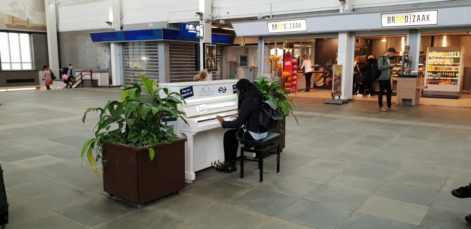 2018%EB%85%84_11%EC%9B%94_9%EC%9D%BC_%EC%95%94%EC%8A%A4%ED%85%8C%EB%A5%B4%EB%8B%B4_(33).jpg?type=w1