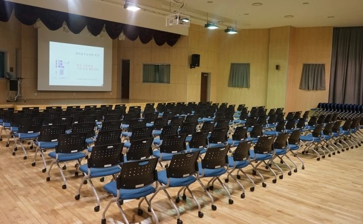 DSC07823.JPG?type=w2