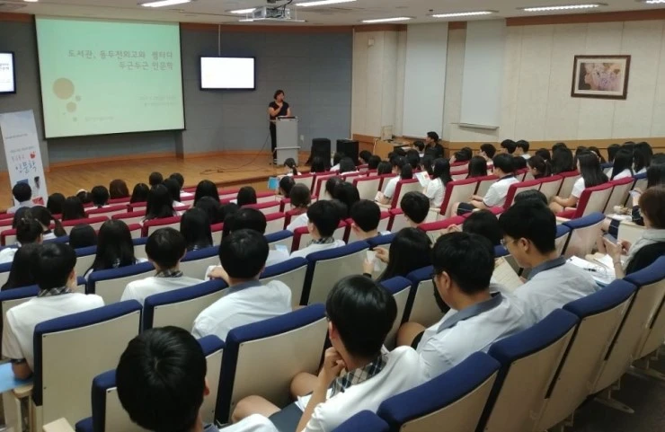 KakaoTalk_Moim_52v07RoPR8XSyyvyKMIqM2Zl7j0tW1.jpg?type=w2